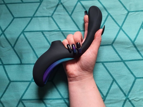 Lelo Enigma Wave máy bú mút rung ngoáy cao cấp cho nữ